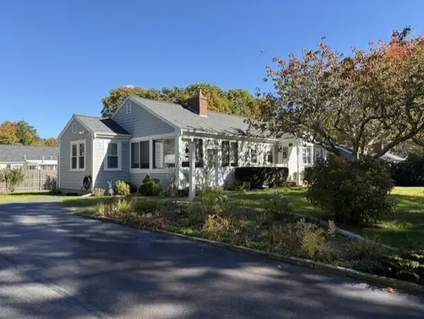 4 Broxburn Street, Harwich, MA 02645
