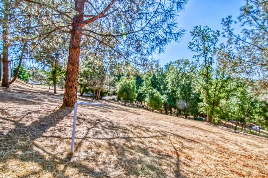 12715 Eagle Court, Groveland, CA 95321 - #3