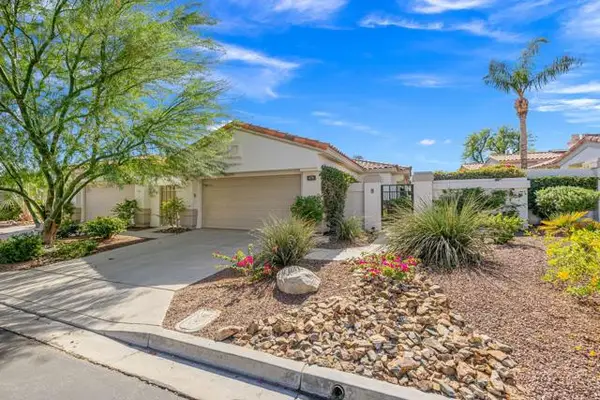 479 Desert Holly Drive, Palm Desert, CA 92211