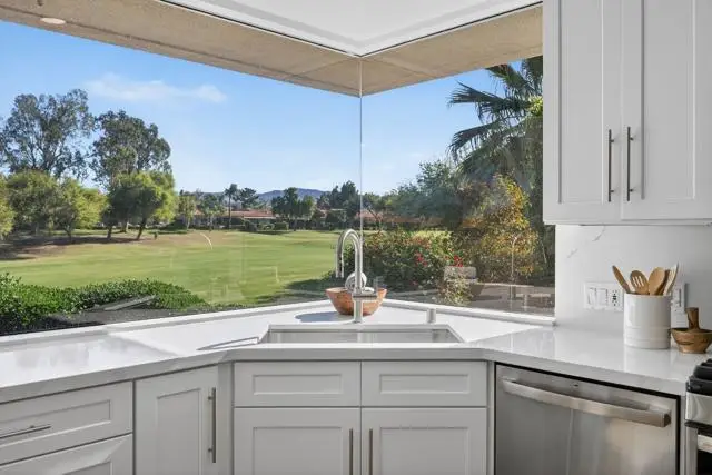 30 Hilton Head Drive, Rancho Mirage, CA 92270 - #2