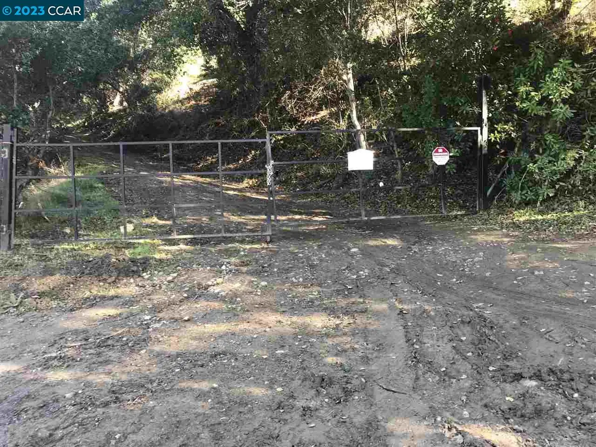 4937 Crow Canyon Rd, Castro Valley, CA 94552 - #1