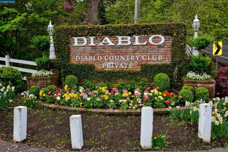 2328 Alameda Diablo, Diablo, CA 94528 - #3