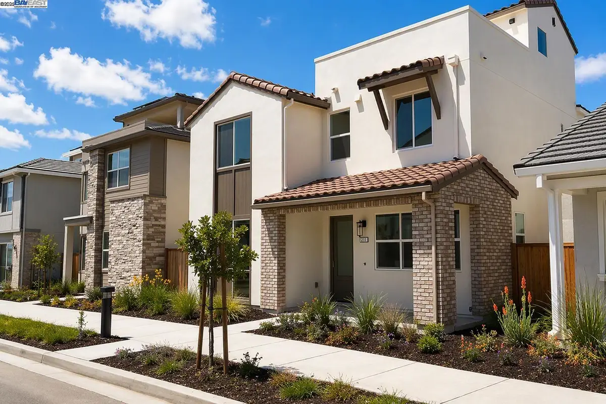 352 Waypoint Drive, Napa, CA 94558 - #1