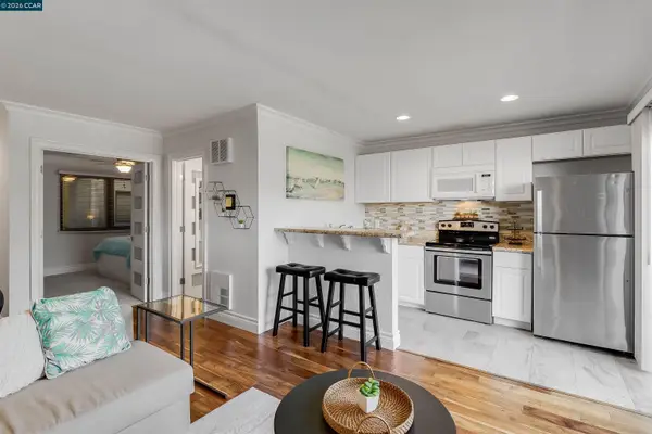 1 Embarcadero W  #164, OAKLAND, CA 94607