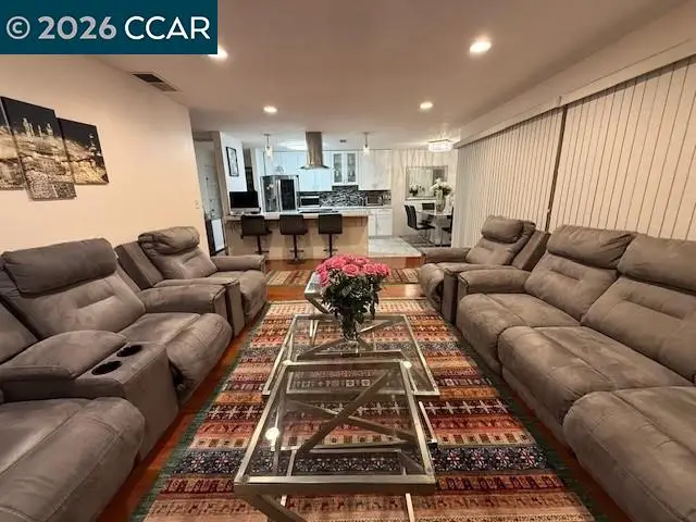 825 Oak Grove Rd  #17, Concord, CA 94518 - #2
