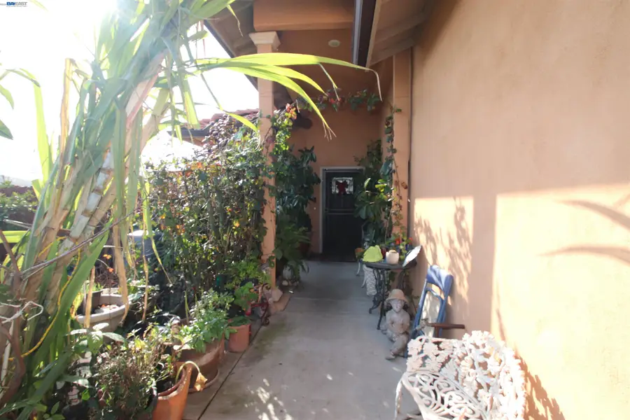 2511 Laurel, Stockton, CA 95206 - #3