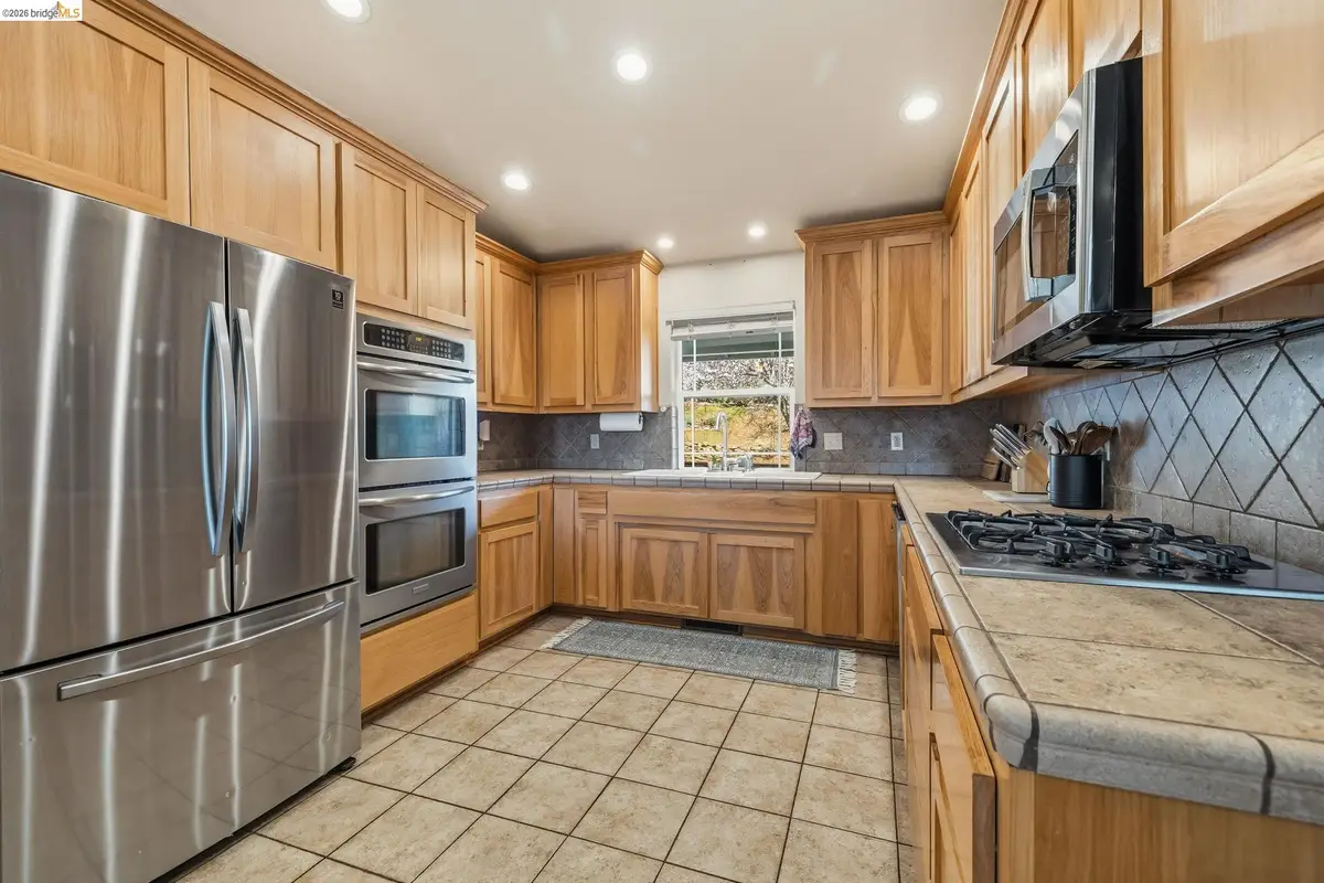 19095 North Dr, Jamestown, CA 95327 - #1
