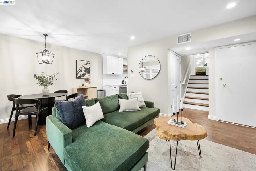 2724 Oak Rd  #88, Walnut Creek, CA 94597 - #2