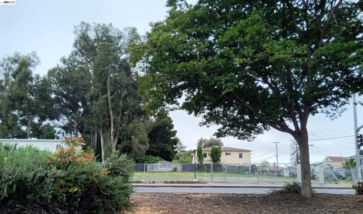 7701 Bancroft Avenue, Oakland, CA 94605 - #1