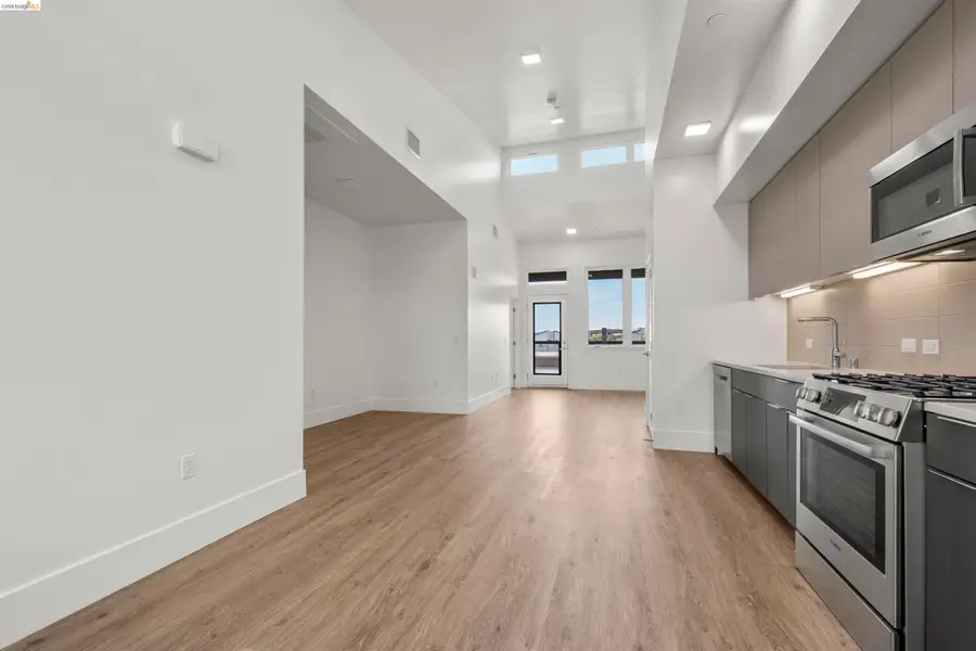 1545 32nd St  #314, Oakland, CA 94608 - #2
