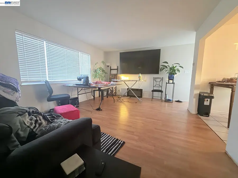 7401 -7411 Hillside St, Oakland, CA 94605 - #3