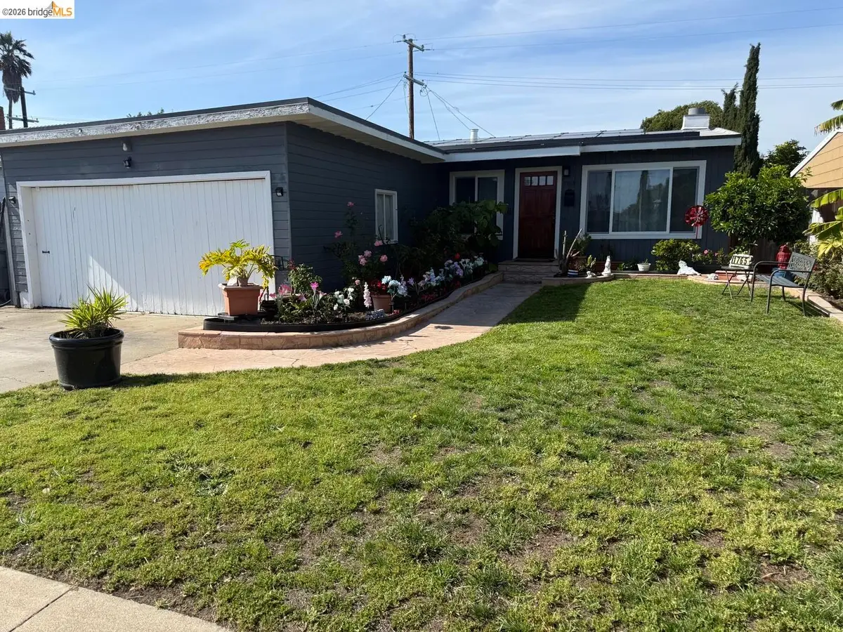 1765 Hemlock AVE, San Mateo, CA 94401 - #1