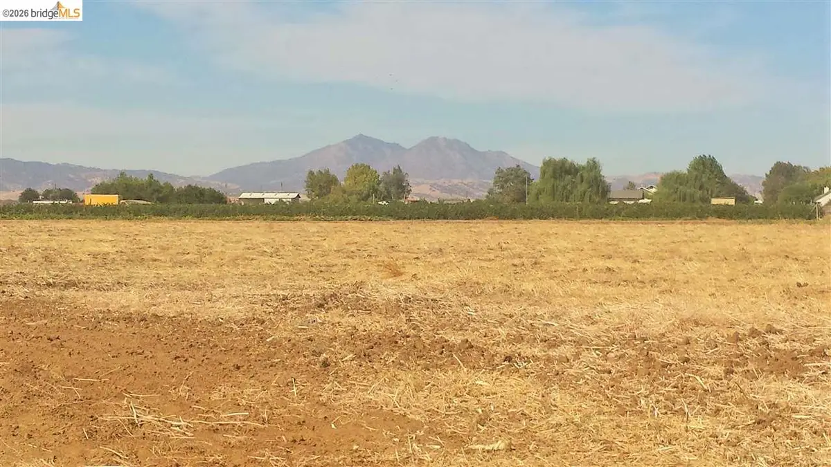 8000 BALFOUR RD, Brentwood, CA 94513 - #1