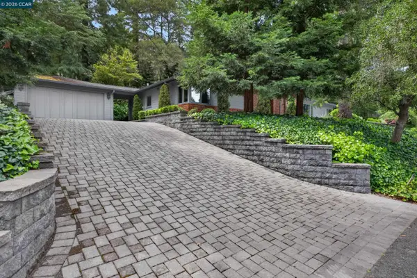 56 Camino Encinas, ORINDA, CA 94563