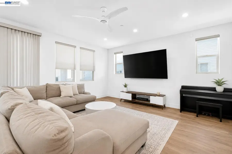 5810 Midnight Pl  #I, Dublin, CA 94568 - #3