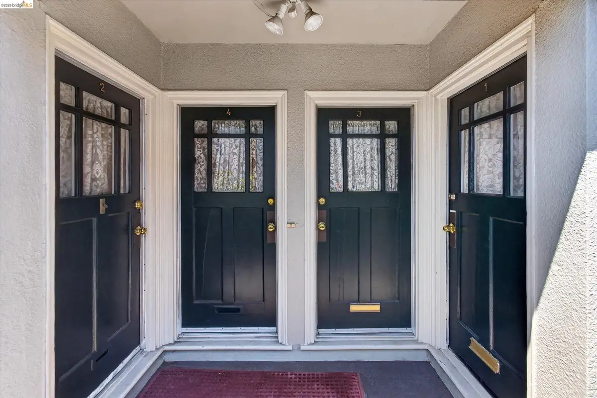 1239 Berkeley Way, Berkeley, CA 94702 - #1