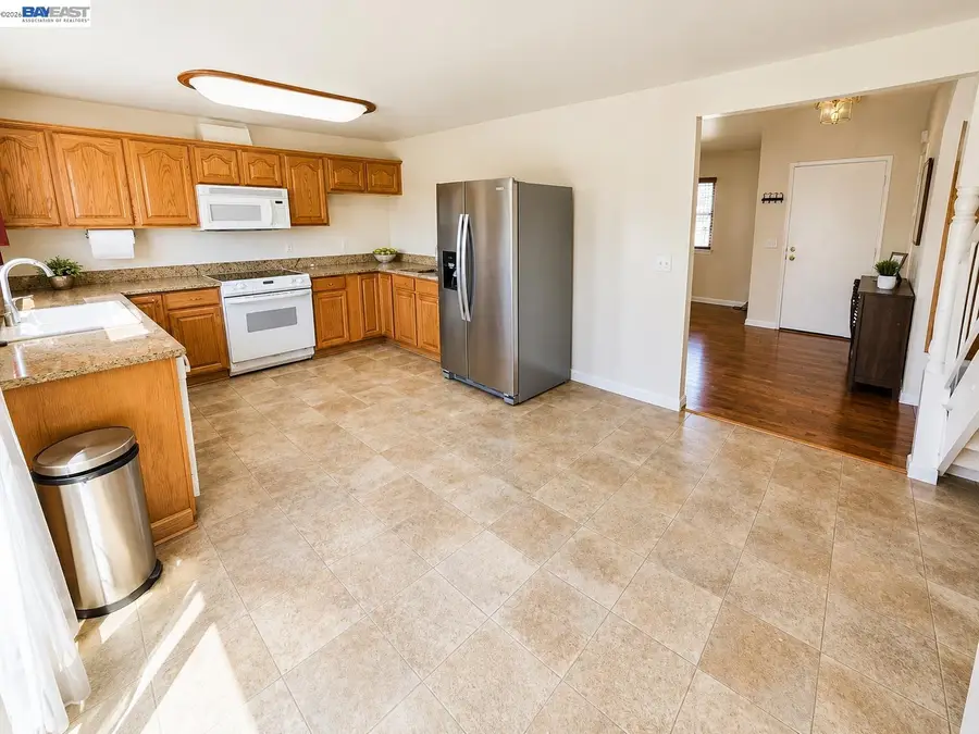 621 Chyrl Way, Suisun City, CA 94585 - #3