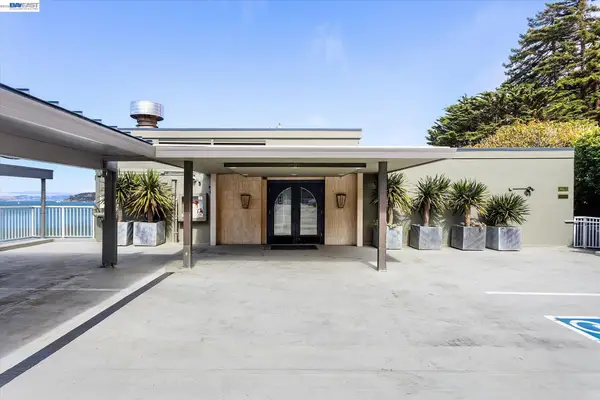 100 south  #208, SAUSALITO, CA 94965