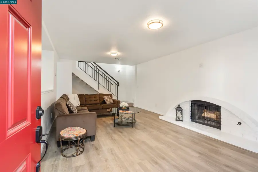 2593 El Portal Dr.  #C, San Pablo, CA 94806 - #2