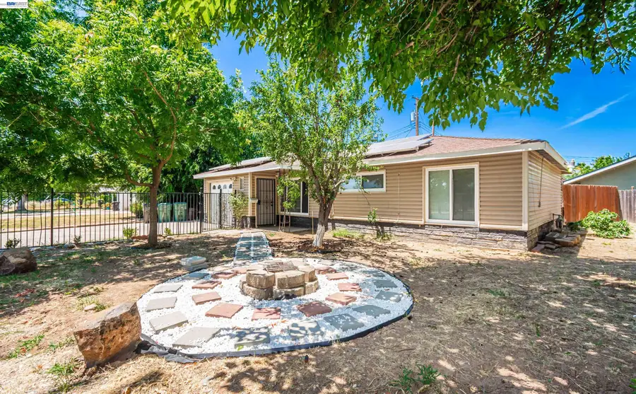 2257 Edison Avenue, Sacramento, CA 95821 - #2