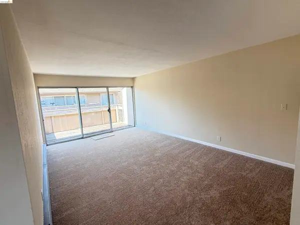 260 Industrial Pkwy  #38, HAYWARD, CA 94544
