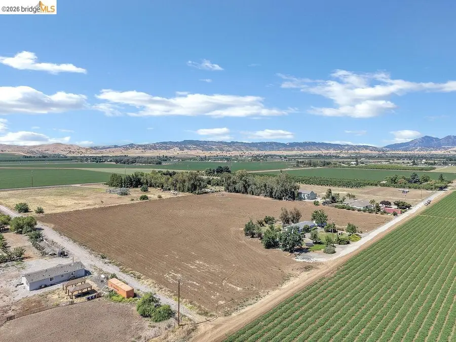 1700 Eureka Ave, Brentwood, CA 94513 - #2