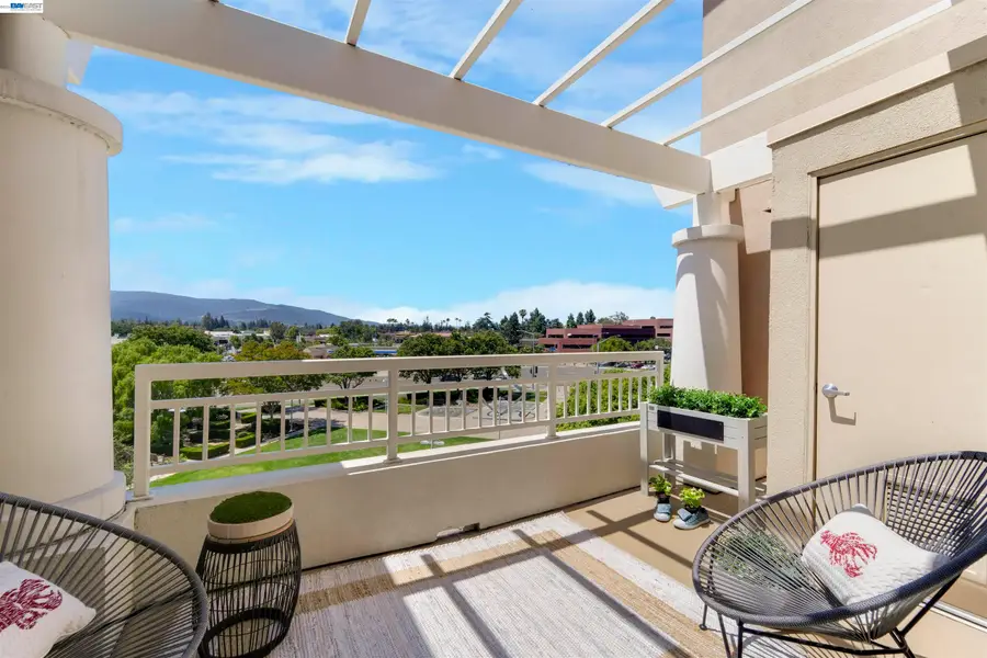 20488 Stevens Creek Blvd  #2302, Cupertino, CA 95014 - #2