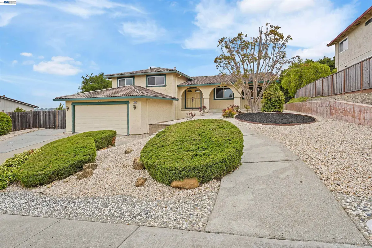 5219 Heavenly Ridge Ln, Richmond, CA 94803 - #1
