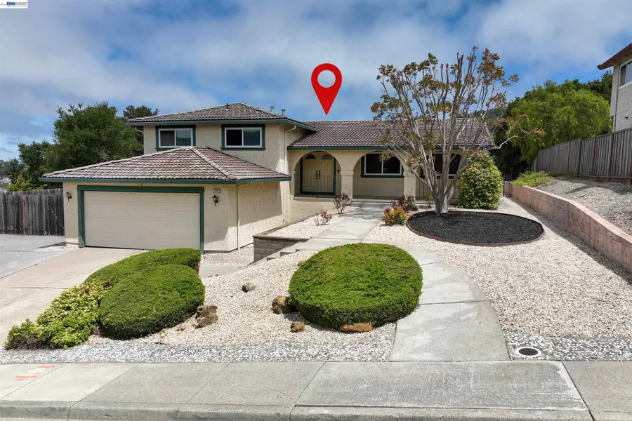 5219 Heavenly Ridge Ln, Richmond, CA 94803 - #3
