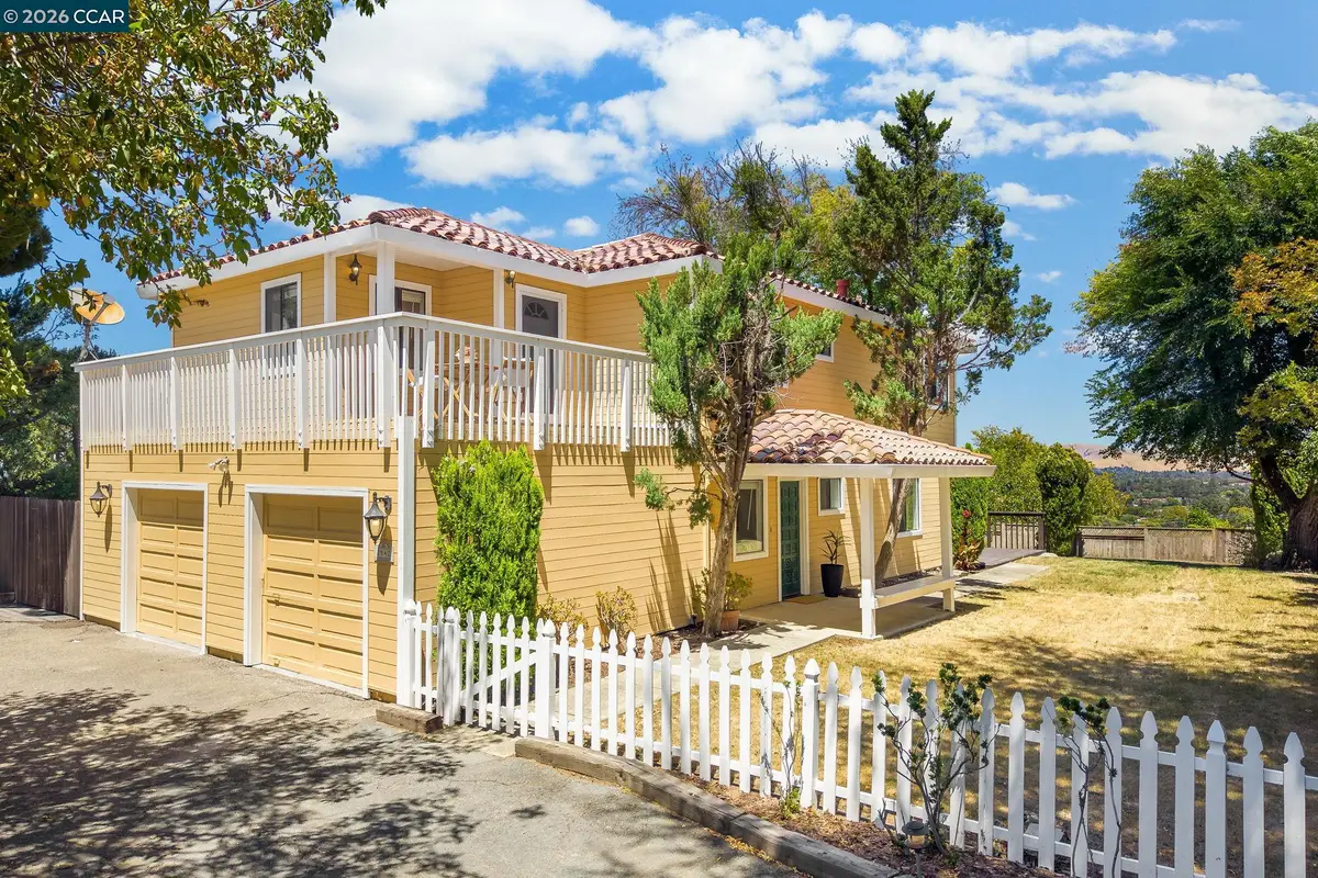 2542 Mockingbird Hill Rd, Walnut Creek, CA 94597 - #1