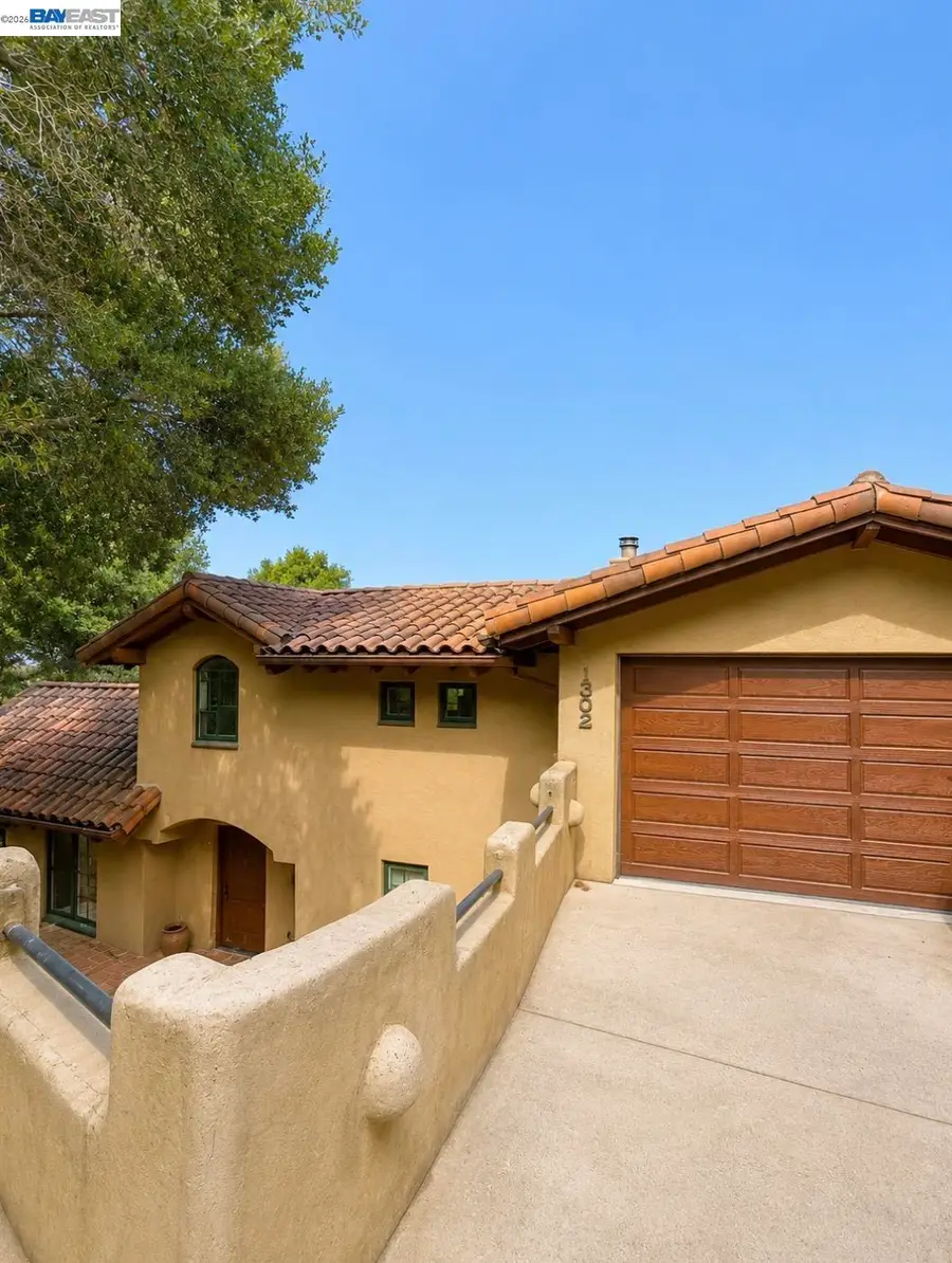 1302 Westview Dr, Berkeley, CA 94705 - #2