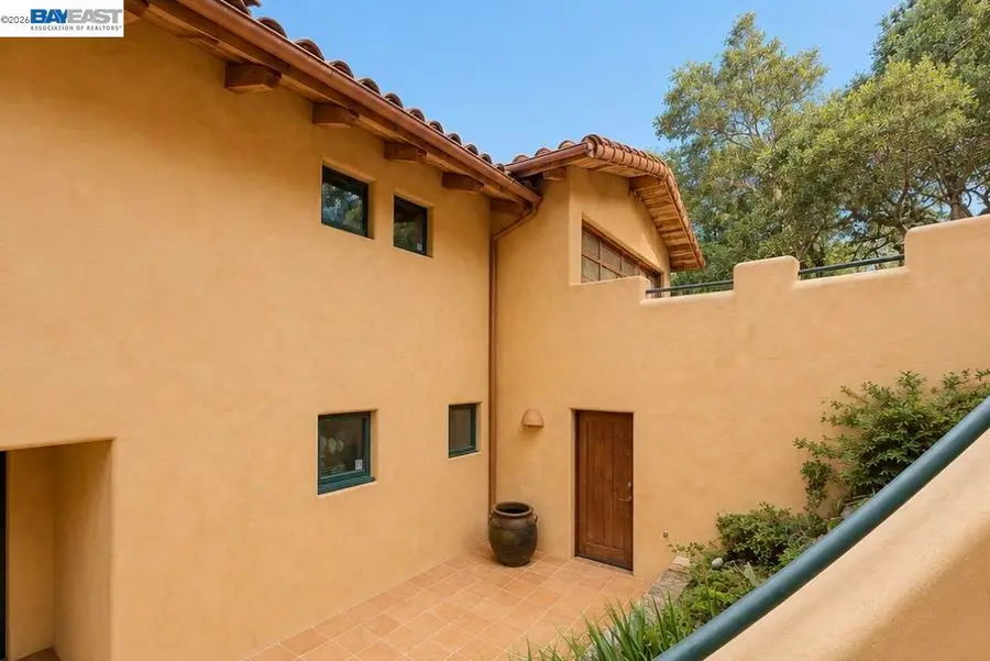 1302 Westview Dr, Berkeley, CA 94705 - #3