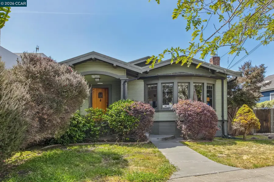 1242 Hopkins St, Berkeley, CA 94702 - #2