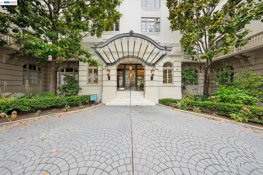 200 Lakeside  #105, Oakland, CA 94612 - #2