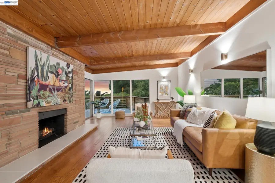 2800 STEINMETZ WAY, Oakland, CA 94602 - #2