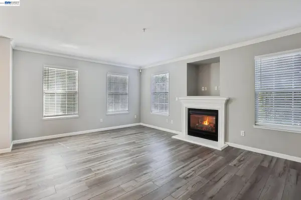 2159 Walsingham Ct  #62, TRACY, CA 95376