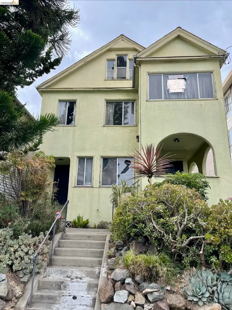 4035 Howe St, Oakland, CA 94611 - #2