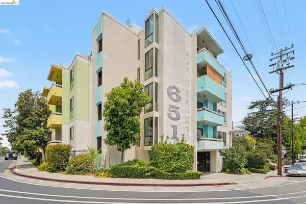 651 Oakland Ave  #2D, OAKLAND, CA 94611