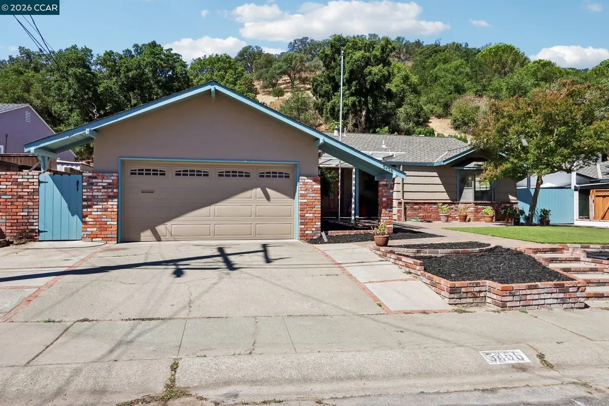 5456 Degnan Dr, Martinez, CA 94553 - #1