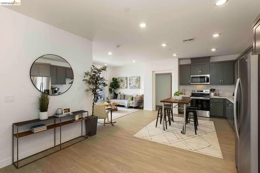 500 Somi CT  #208, Hayward, CA 94544 - #2