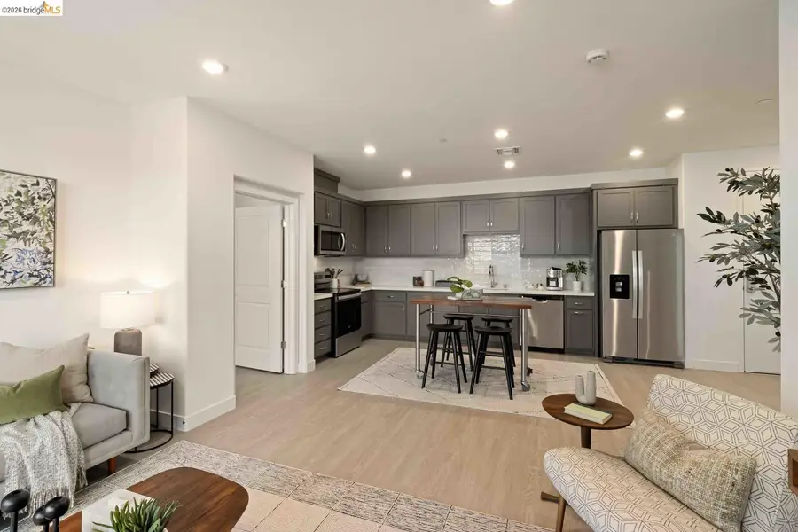 500 Somi CT  #208, Hayward, CA 94544 - #3