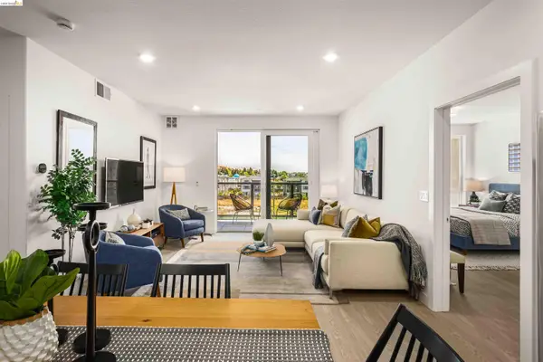 500 Somi Ct  #404, HAYWARD, CA 94544