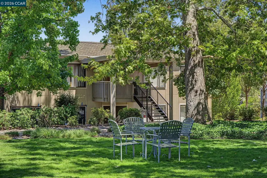 1108 Fairlawn Court  #8, Walnut Creek, CA 94595 - #3