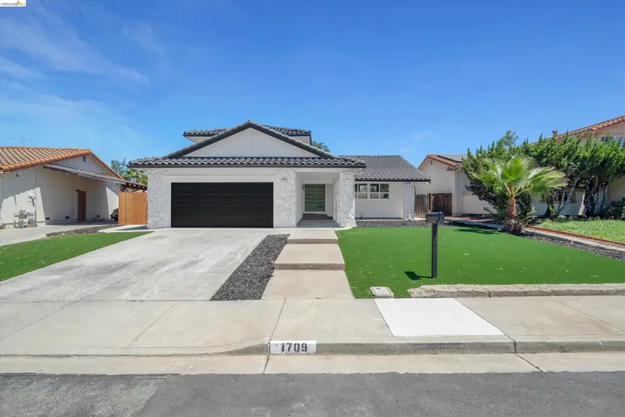 1709 Yellowstone Dr, Antioch, CA 94509 - #2