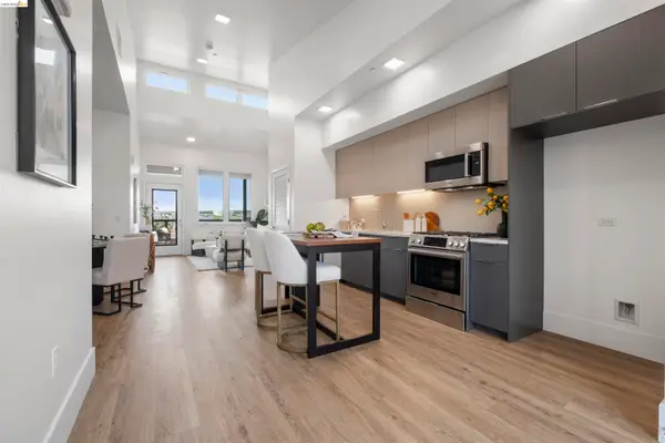1545 32nd Street  #214, OAKLAND, CA 94608