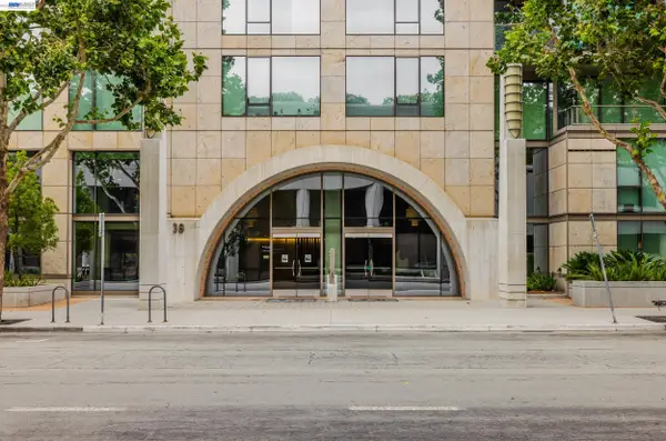 38 Almaden Blvd  #1707, SAN JOSE, CA 95110