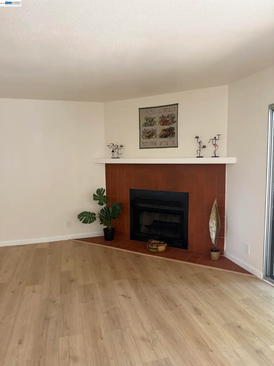 722 Kino Ct  #3, Hayward, CA 94544 - #2