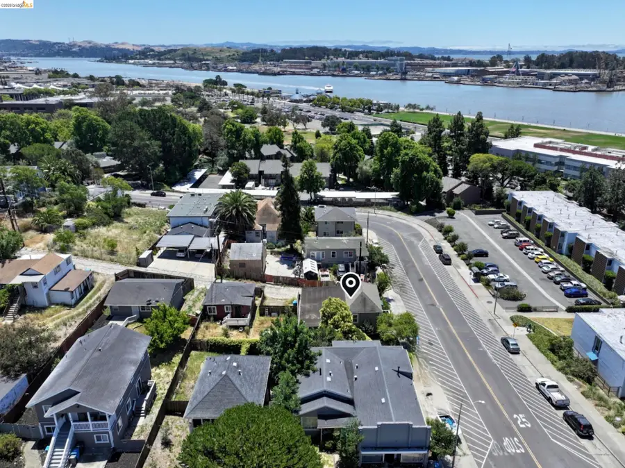 318 Butte St, Vallejo, CA 94590 - #2