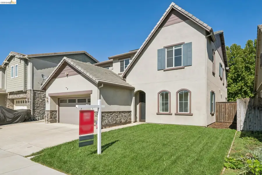 320 Heritage Ln, Dixon, CA 95620 - #3