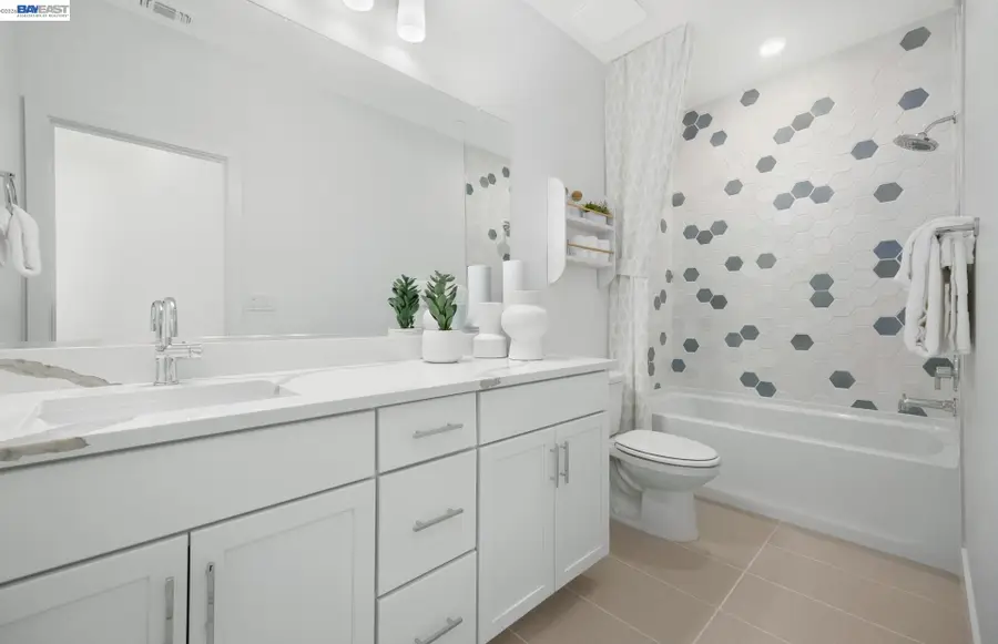 313 Beatrice Avenue, Mountain House, CA 95391 - #2